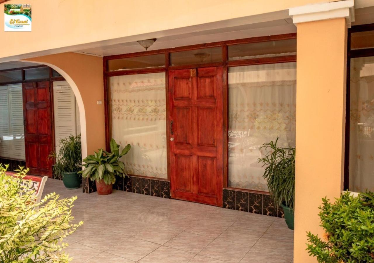 Hotel Y Cabinas El Coral ハコ エクステリア 写真